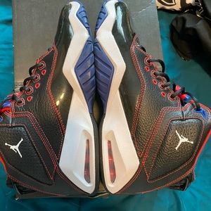 jordan 3 retros! black and red size 7 kids